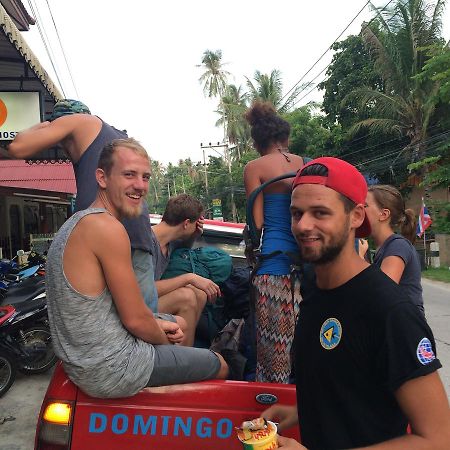 Domingo Hostel Phangan Ko Pha Ngan Bagian luar foto